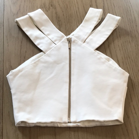 Nicholas Crop - Picture 2 of 5